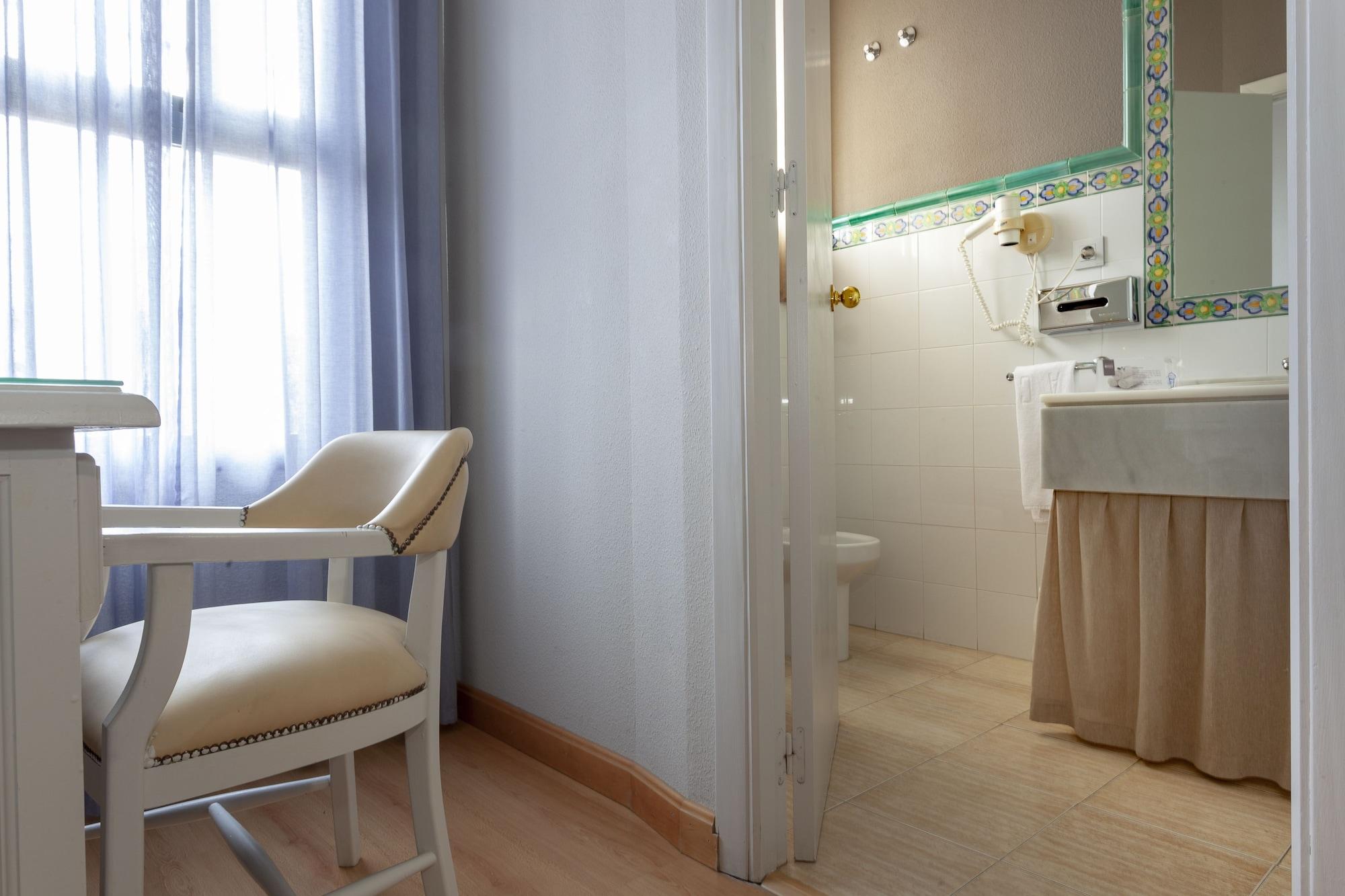 Aacr Hotel Monteolivos Севілья Екстер'єр фото