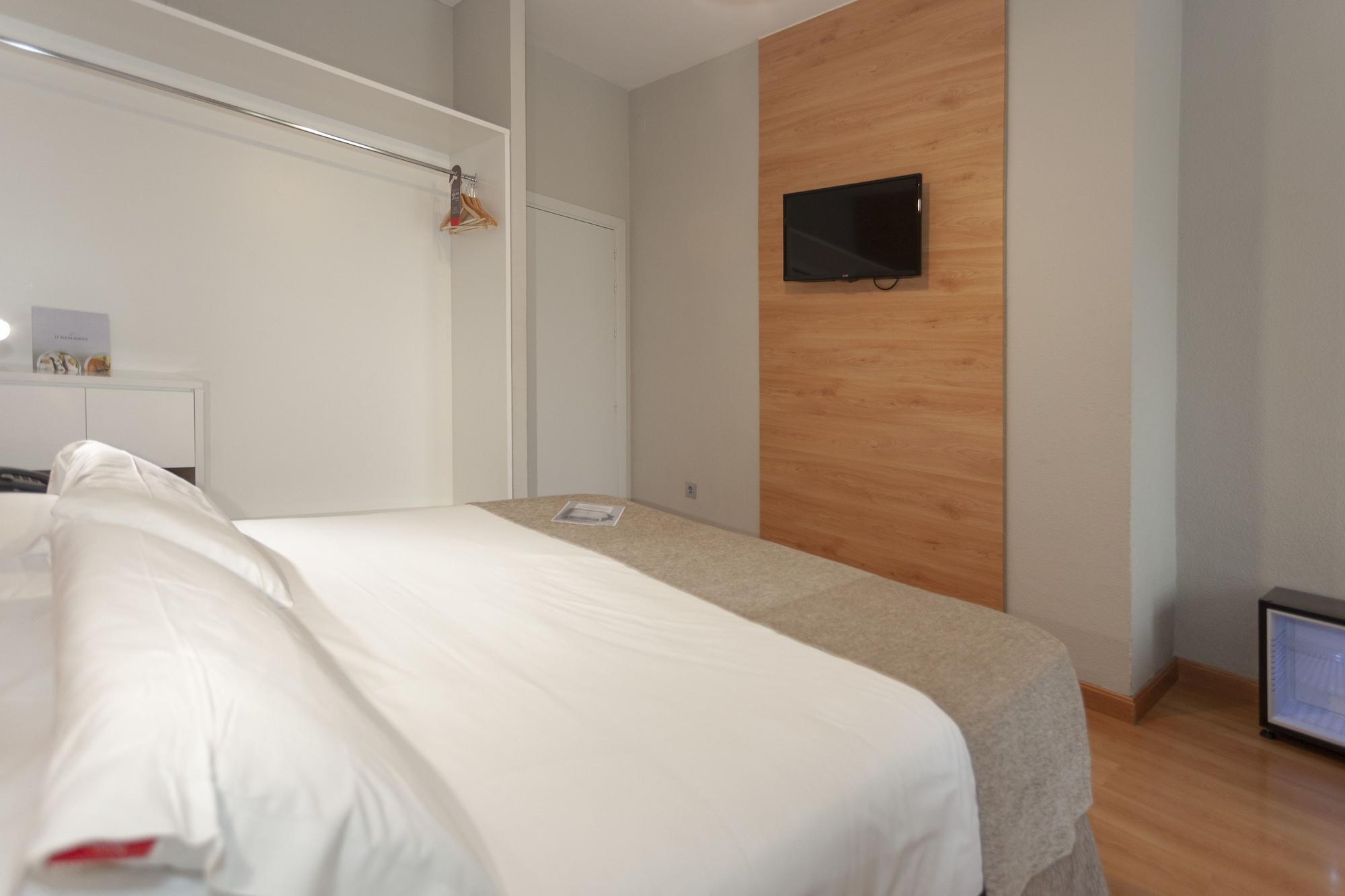Aacr Hotel Monteolivos Севілья Екстер'єр фото