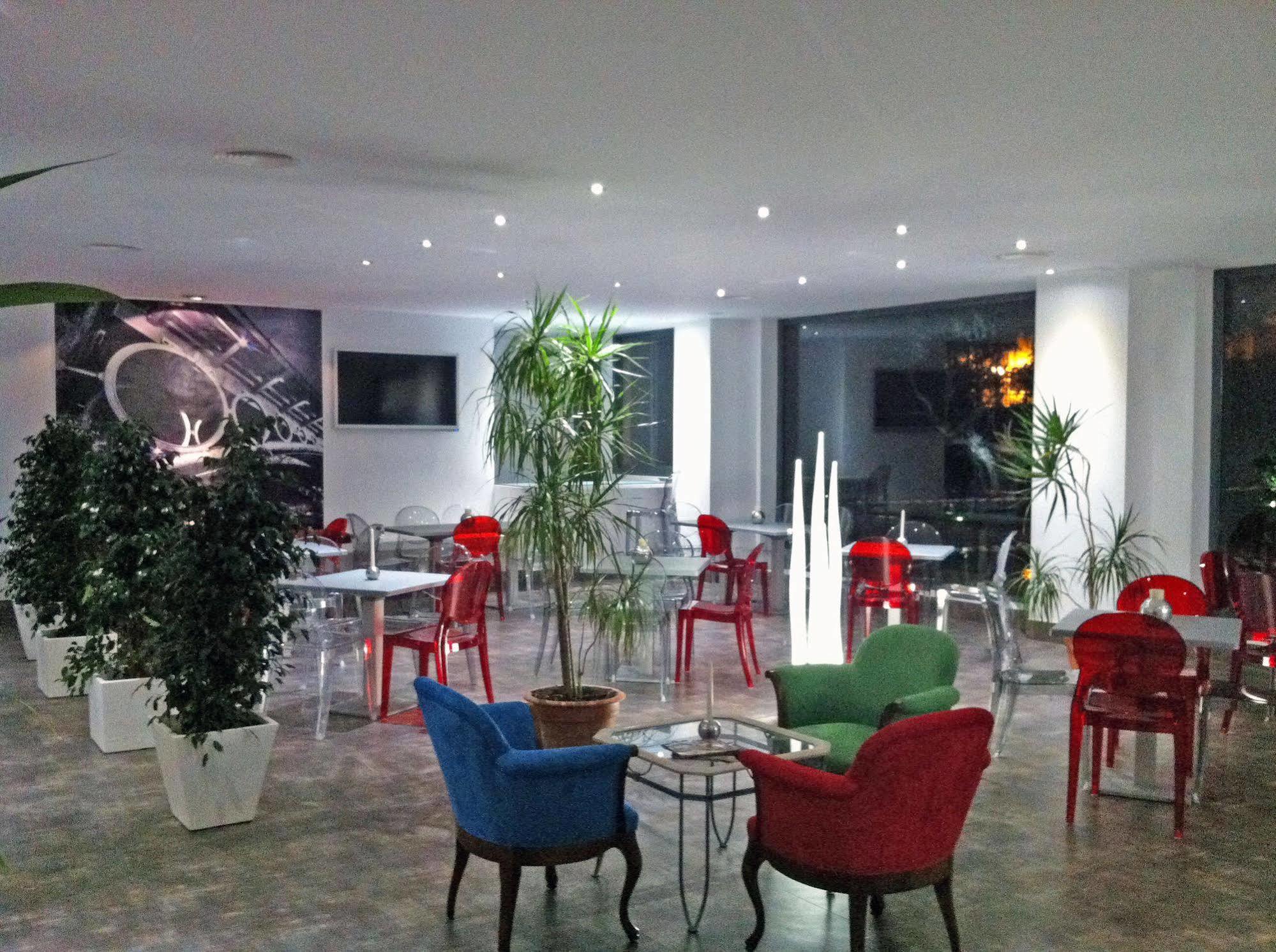 Aacr Hotel Monteolivos Севілья Екстер'єр фото
