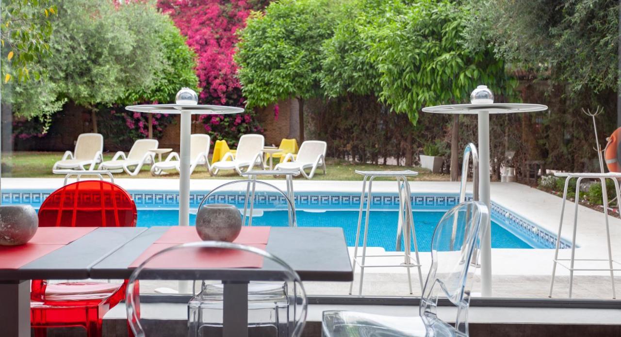 Aacr Hotel Monteolivos Севілья Екстер'єр фото